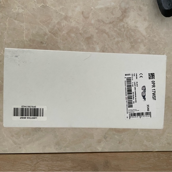 Prada mirrored sunglasses - Picture 6 of 17